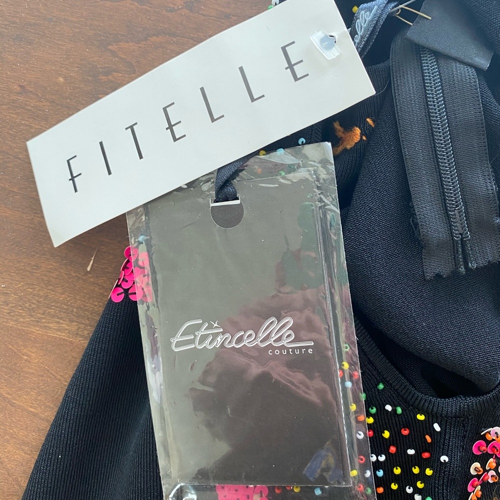 Etincelle Couture Beaded/Sequin Top - Picture 8 of 10